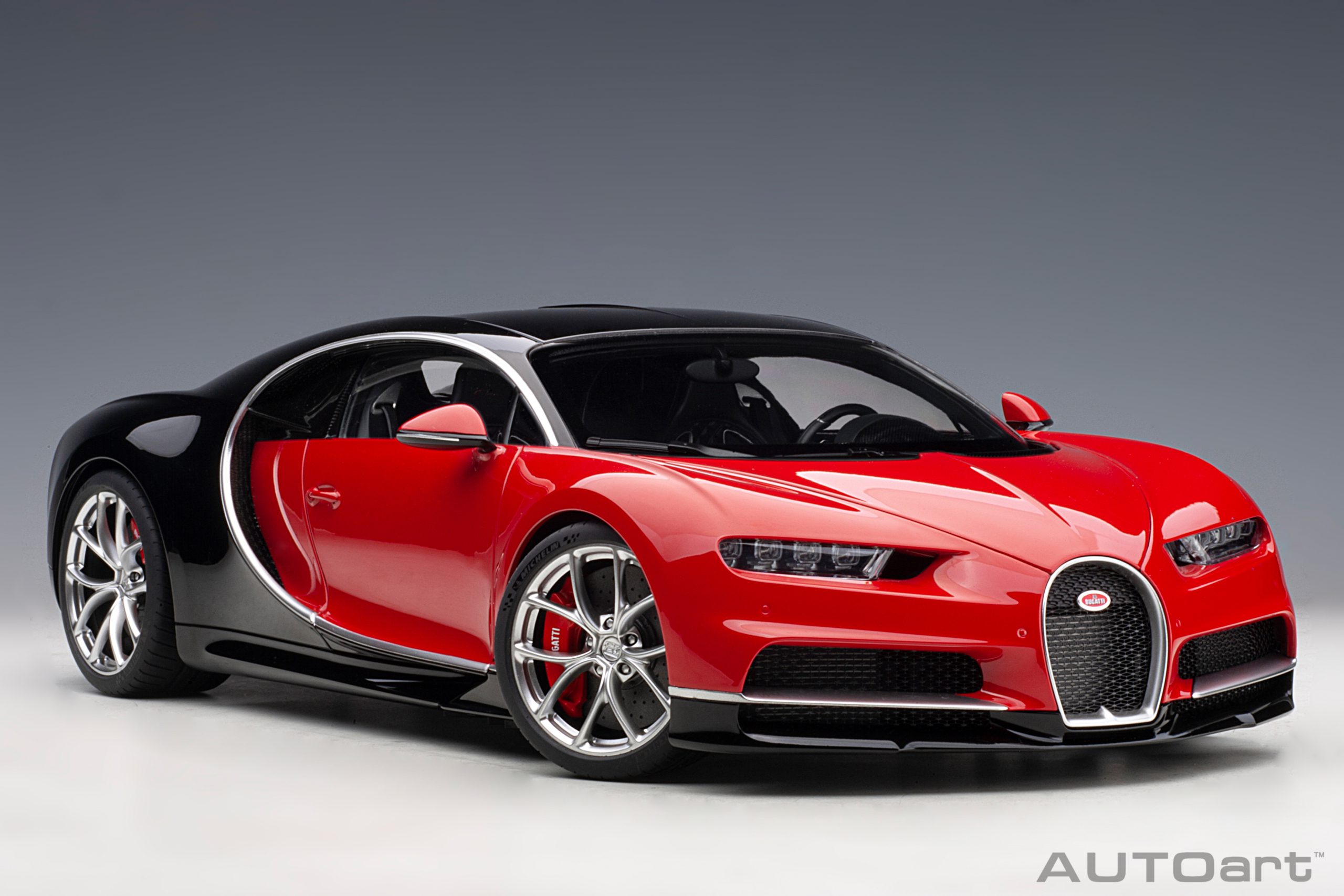 Bugatti Chiron (Italian Red Nocturne Black) | AUTOart