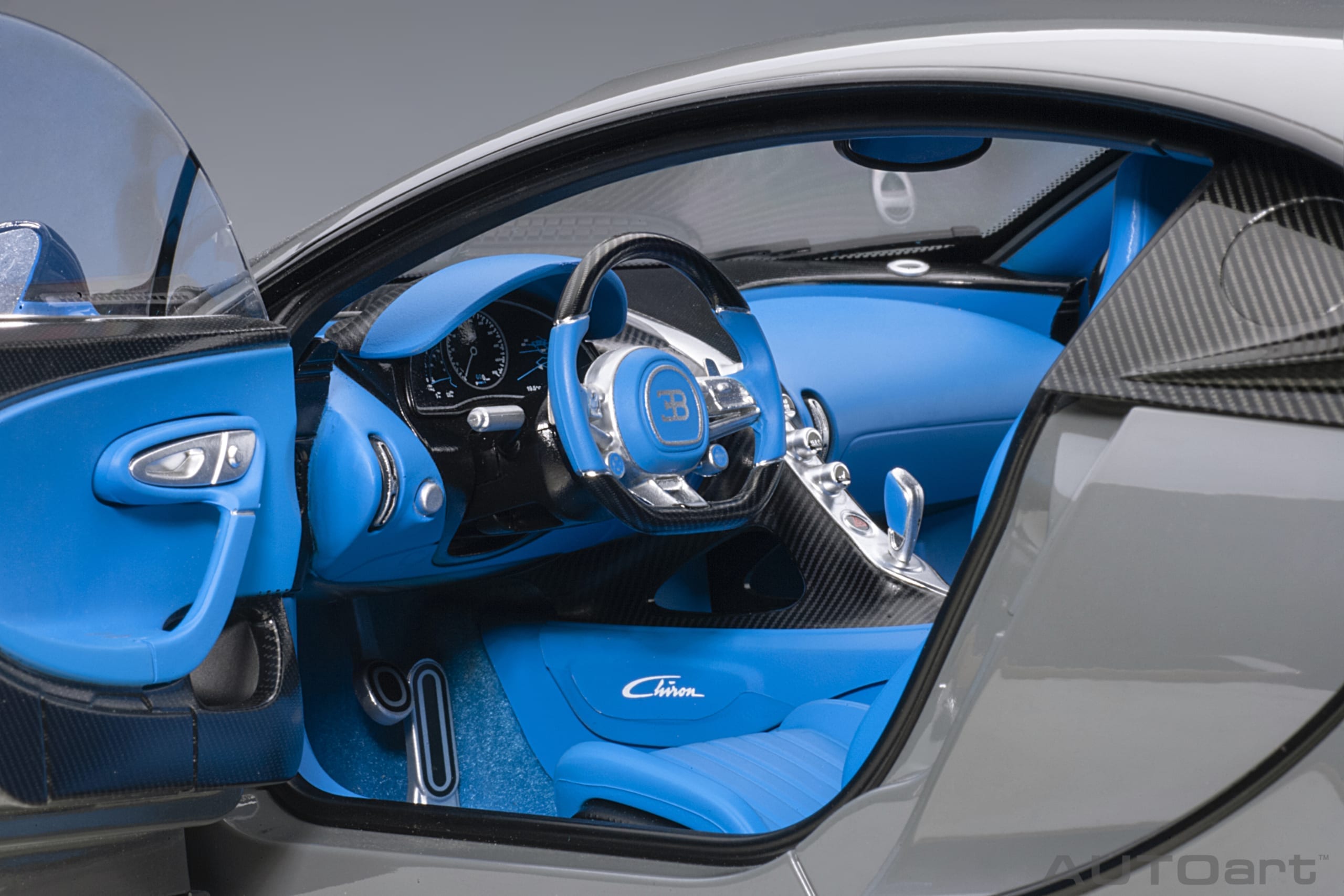 Bugatti Chiron | (Jet AUTOart Grey)