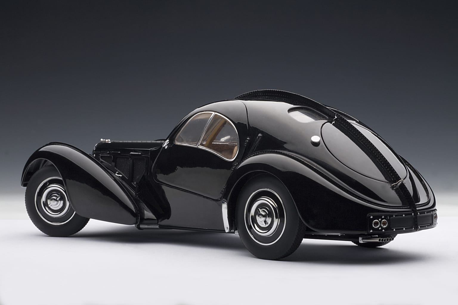 Bugatti Type 57SC Atlantic (Black) | AUTOart
