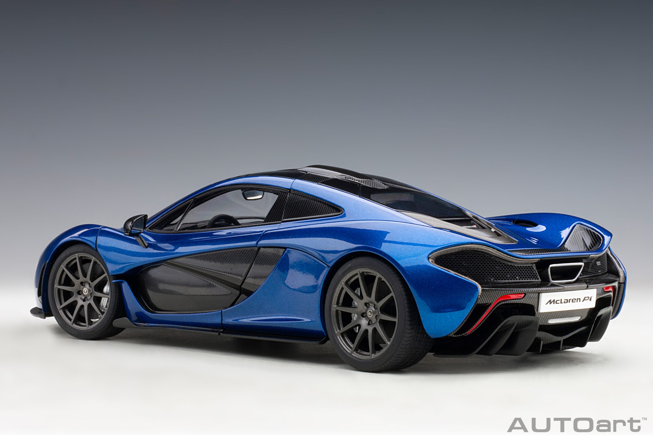 McLaren P1 (Azure Blue) | AUTOart