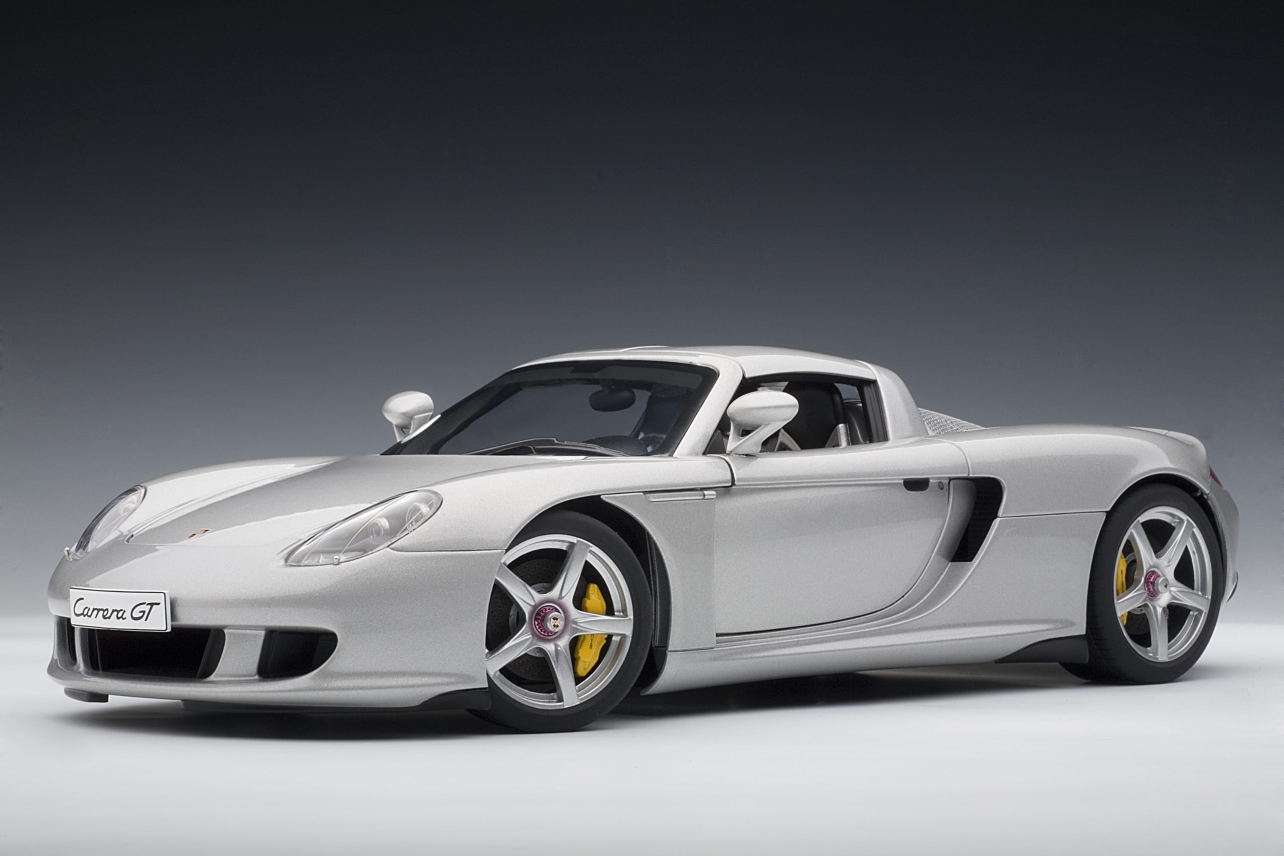 Porsche Carrera GT (Silver) | AUTOart