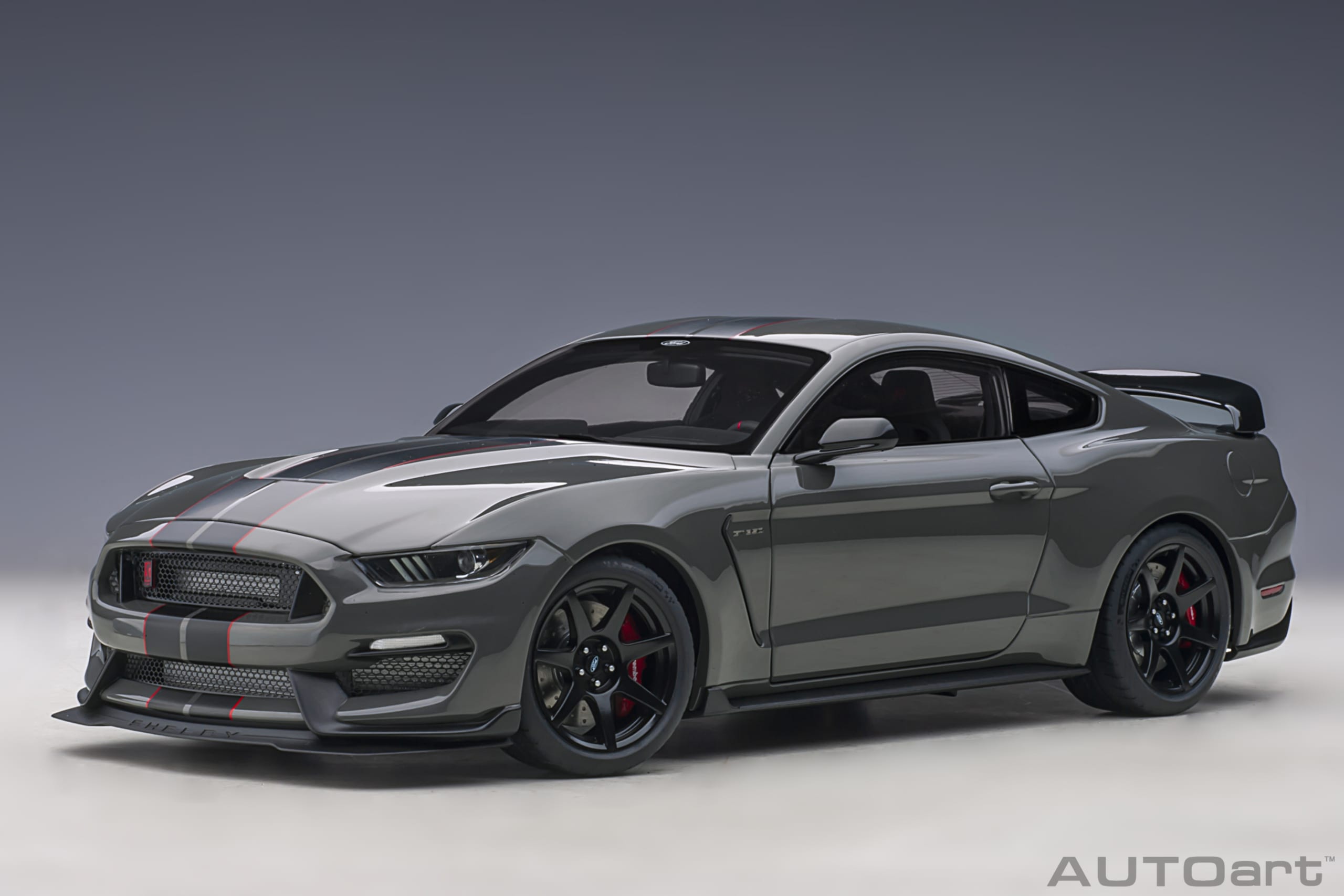 Ford Mustang Shelby Gt 350r Lead Foot Grey With Black Stripes Autoart