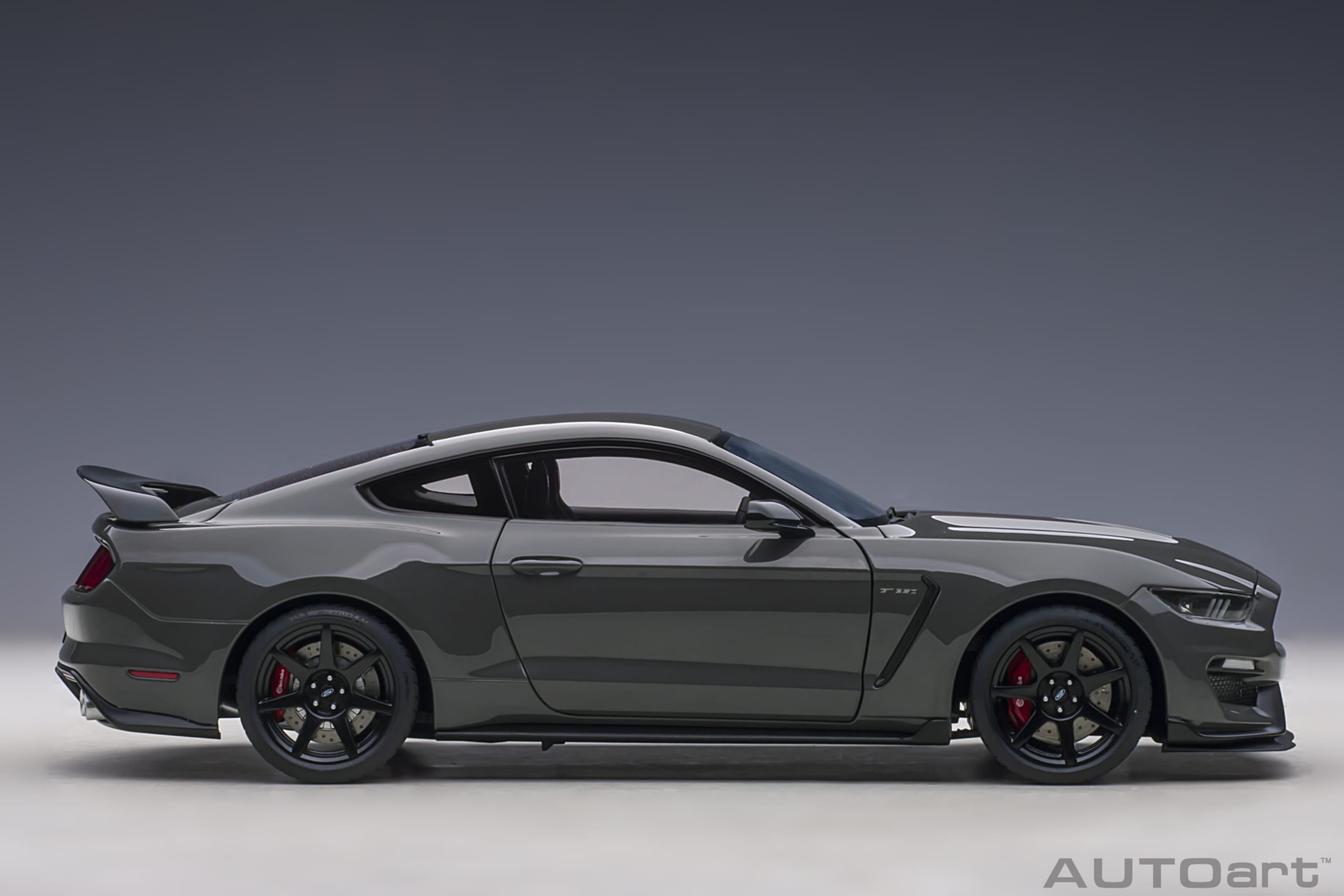 Grey) AUTOart | Ford (Lead GT-350R Mustang Shelby Foot
