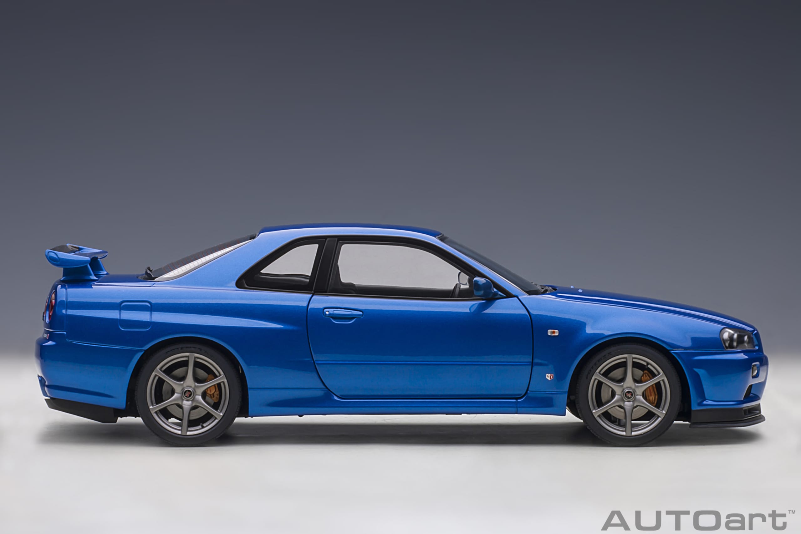 Nissan Skyline GT-R (R34) V-spec II (Bayside Blue) | AUTOart